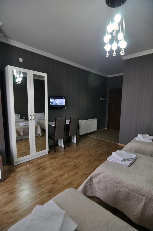 Flamingo Group Hotel Tbilisi Phòng bức ảnh