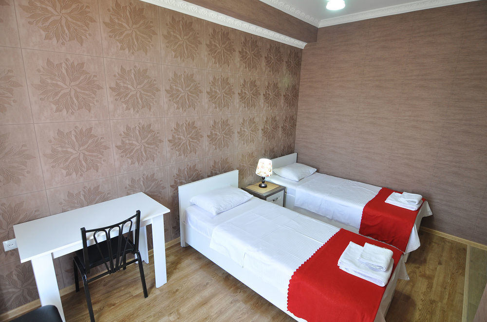 Flamingo Group Hotel Tbilisi Ngoại thất bức ảnh